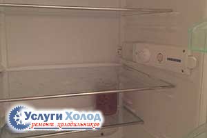 LIEBHERR CUN30210 внутри
